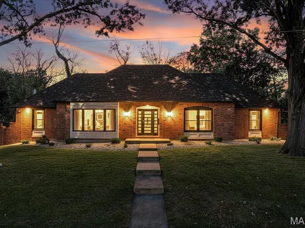 8021 Bennett Ave, Saint Louis, MO 63117