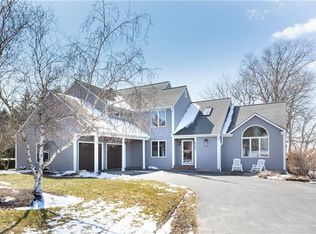 4729 Anglia St, Manlius, NY 13104