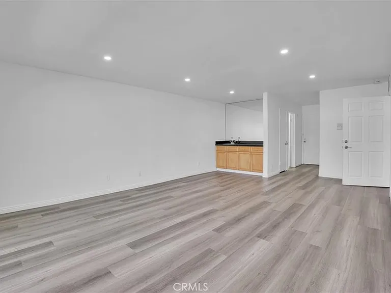 5412 Lindley Ave #110 — Photo 19