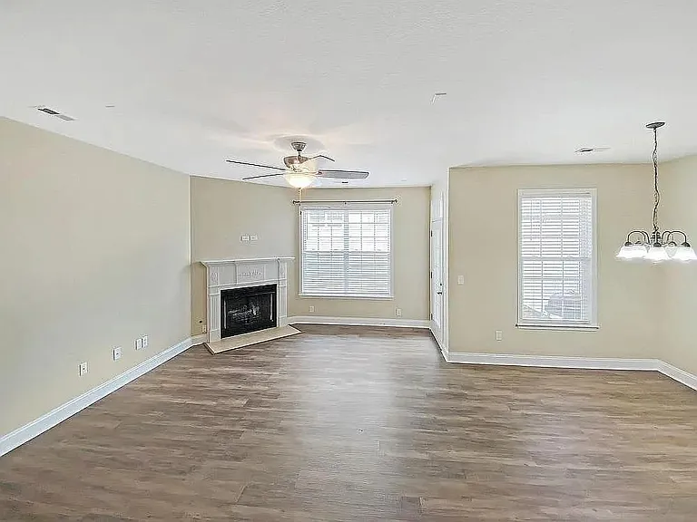 65 Roselite Cir — Photo 4