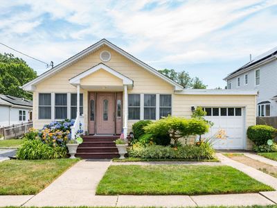 18 Wall Street, Farmingdale, NY, 11735