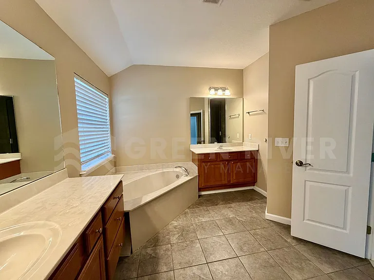 1462 Scenic Oaks Dr — Photo 17