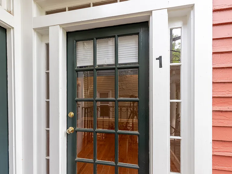 791 Myrtle St NE — Photo 25