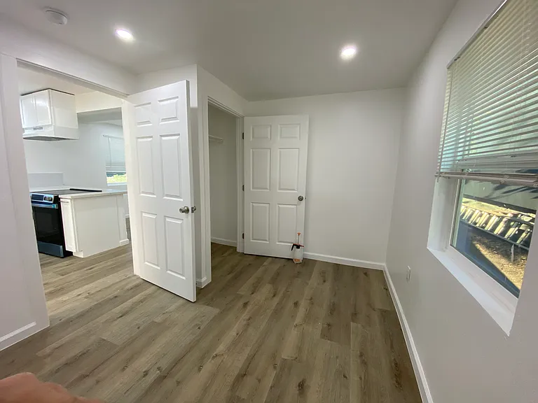 1st bedroom by the kitchen