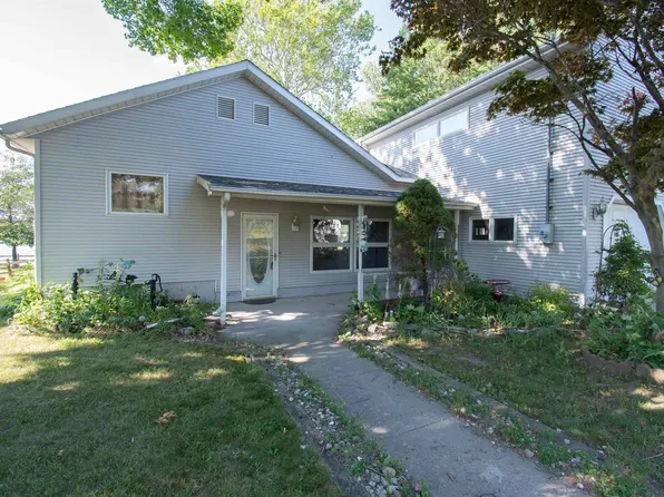 7899 E Cree Lake Dr S, Kendallville, IN 46755