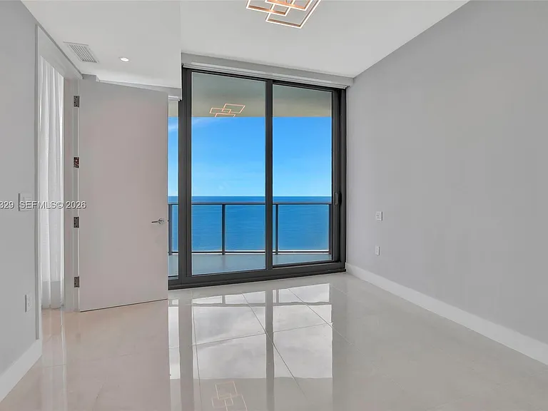 15701 Collins Ave #3804 — Photo 15