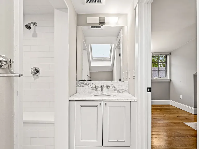 2 Brattle Cir — Photo 24
