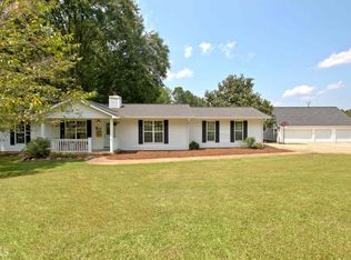 1426 Wagers Mill Rd, Newnan, GA 30263