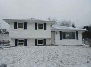 5836 Sherman Ave, Downers Grove, IL 60516