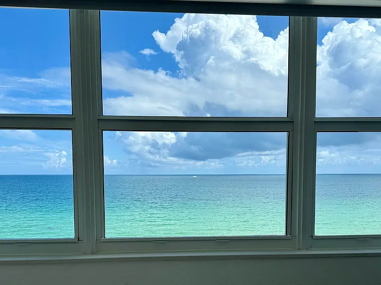 1890 S Ocean Dr #703 — Photo 20