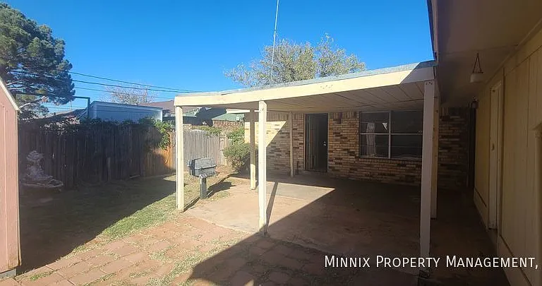 2905 Ventura Ave — Photo 41
