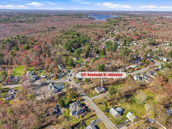 691 Randolph St, Abington, MA 02351