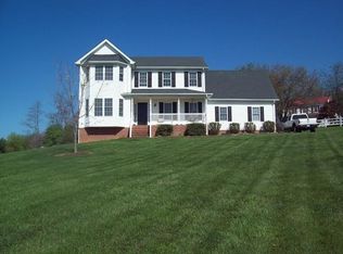 1814 Springhill Rd, Staunton, VA 24401