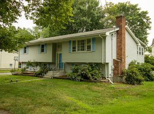 55 Masna Pl, Stratford, CT 06614