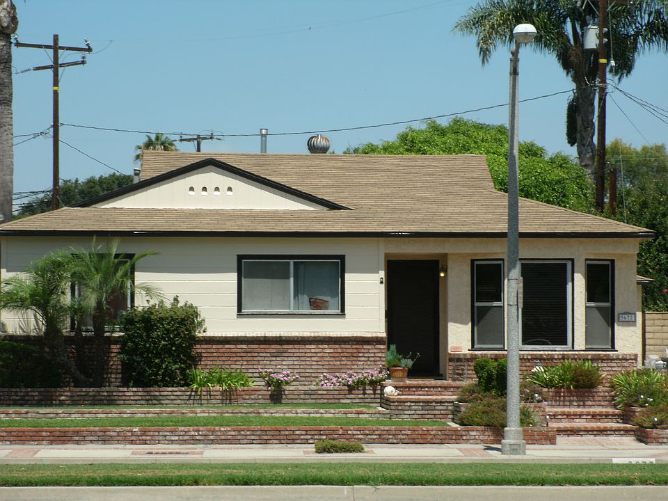 1st image of 3677 N Los Coyotes Diagonal