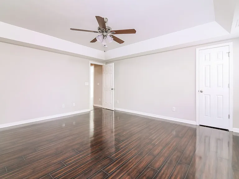 553 Texanna Way — Photo 11