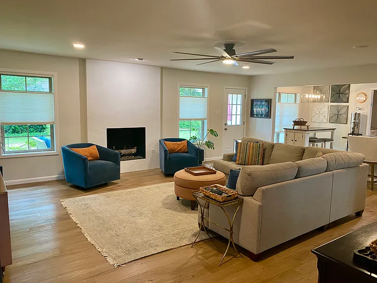 8318 Yale Dr — Photo 7