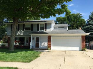 14146 Henry Ruff St, Livonia, MI 48154