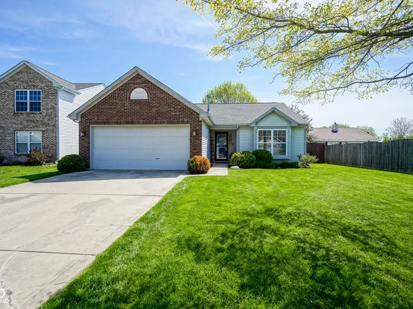 14203 Cliffwood Pl, Fishers, IN 46038