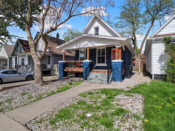 324 Pierre Ave, Windsor, ON N9A 2J8