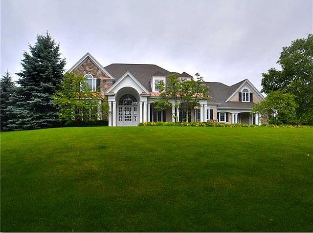 1st image of 6001 Great Oak Dr