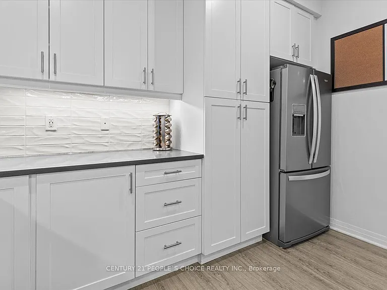 51 Sparrow Ave #56 — Photo 12