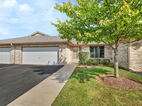 2531 Par Four Ct #2531, Joliet, IL 60436