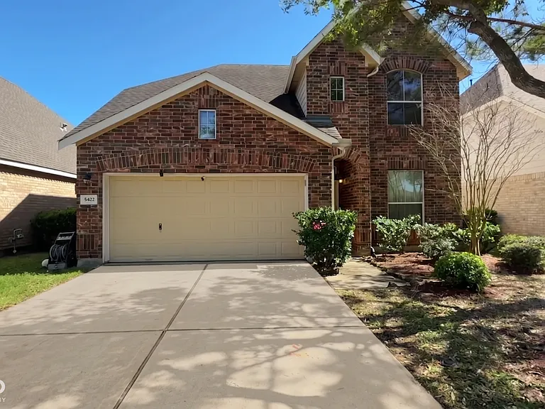 5422 Gibralter Pl — Photo 1