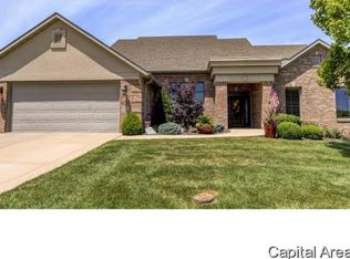 3105 Ironhill Dr, Springfield, IL 62711