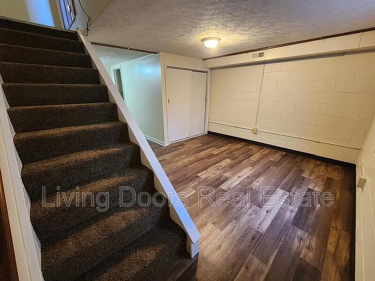 1507 David Dr — Photo 11