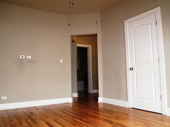 4th image of 1362 W Wilson Ave APT 1