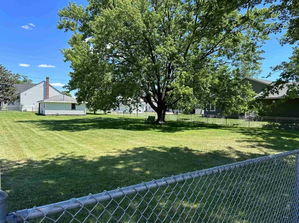 LOT Dewey & Jackson St, Cuba City, WI 53807