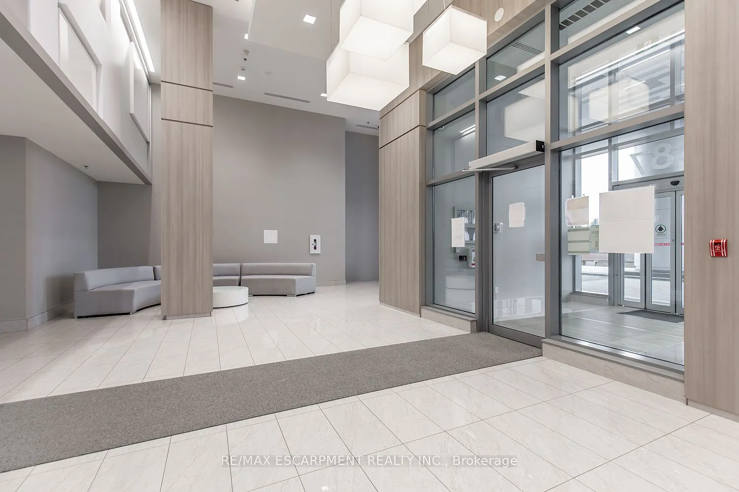 1 bed, $2,200 — Photo 3