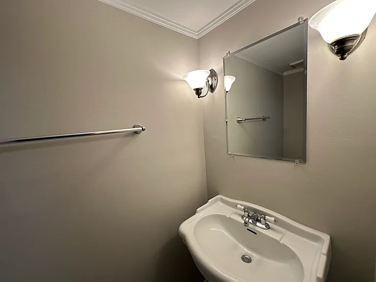605 Masefield Cir — Photo 5