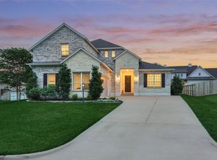 71 Victoria Dr W, Montgomery, TX 77356