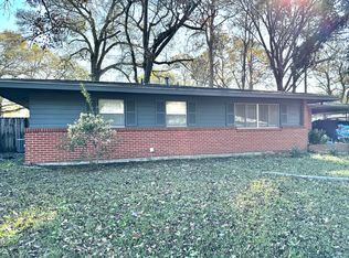 4970 Woodside Dr, Baton Rouge, LA 70808