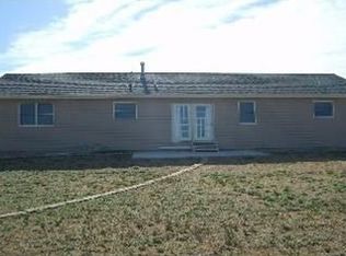 56275 E 28th Ct, Strasburg, CO 80136