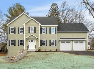 17 Davis Rd, Dracut, MA 01826