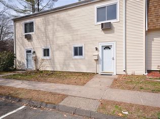 3 Sutton Pl #3, East Granby, CT 06026