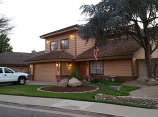 900 Orchard St, Exeter, CA 93221