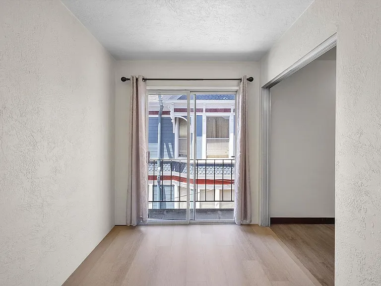 1732 Central Ave #D — Photo 14