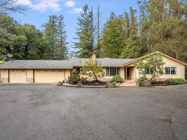 311 Orchard Lane, Penngrove, CA 94951