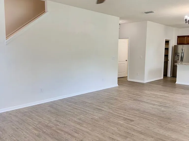 101 Cedar Breeze Dr — Photo 11