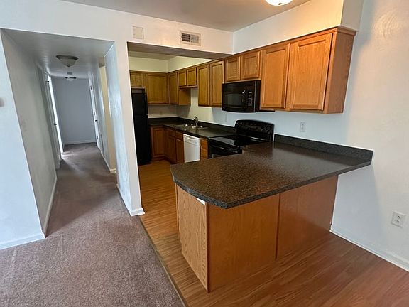 5th image of 1700-1790 Liberty Ln #28