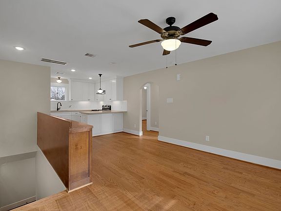 3rd image of 1217 Tulane St #A