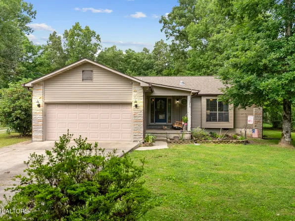3213 Pueblo Dr, Crossville, TN 38572
