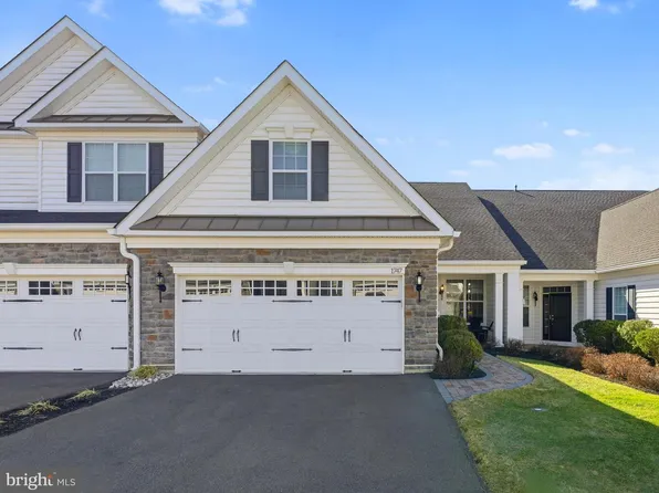 1747 Locust Dr, Yardley, PA 19067