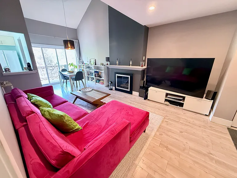 14302 Summertime Ln — Photo 4
