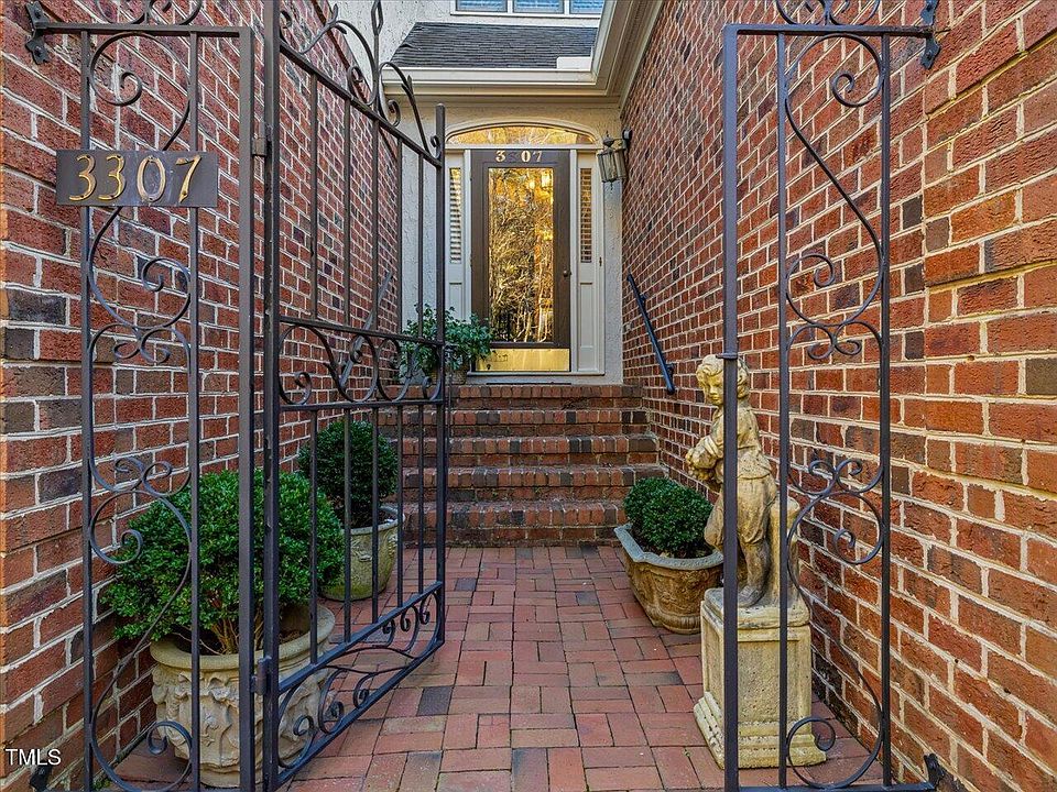 1st image of 3307 Ridgecrest Ct