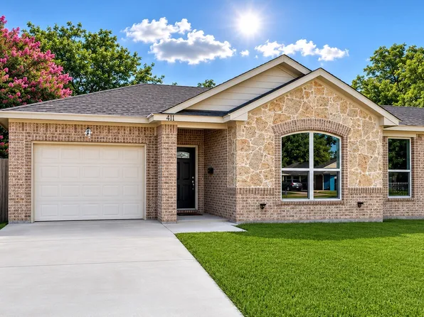 411 N Dwight Ave, Dallas, TX 75211